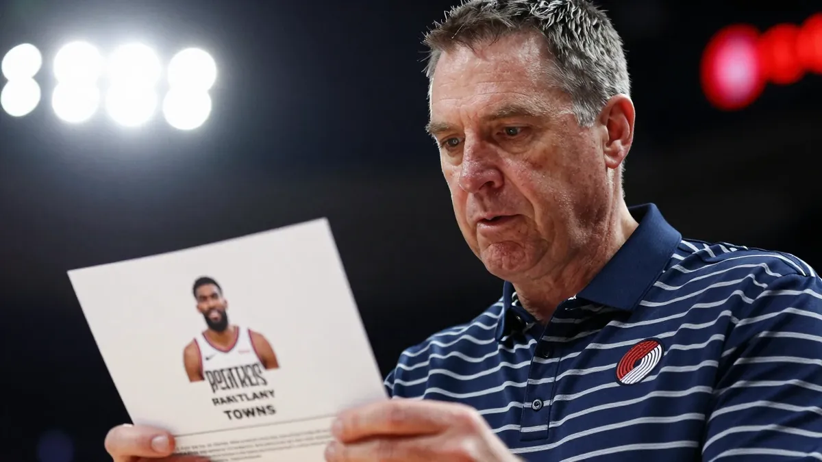Portland Trail Blazers explore trade for Knicks big man Karl-Anthony Towns as Western Conference contender seeks...